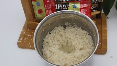 別再花錢買甜酒了，釀酒師傅透露，記住這幾點保證酒香濃郁