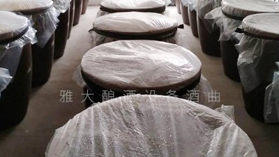 小型制酒設(shè)備：白酒的香氣是自然發(fā)酵而來(lái)，還是靠添加香精香料？