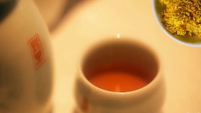 菊花酒怎么做？雅大釀酒設(shè)備教你釀造菊花糯米酒！